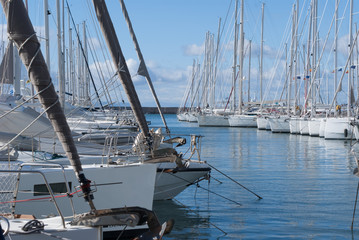 Fototapeta premium Sailboats in Alimos Marina