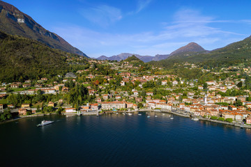 Obraz premium Menaggio - Lago di Como (IT) - Vista aerea panoramica