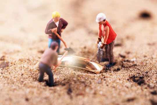 20,400+ Gold Digging Stock Photos, Pictures & Royalty-Free Images - iStock