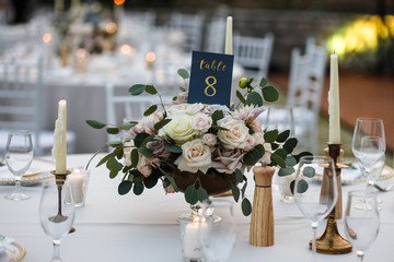 wedding bouquet table decor