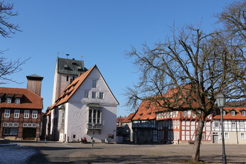 Fachwerkhäuser und Museum im Zentrum von Bad Gandersheim