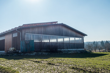 Fototapeta na wymiar Landwirtschaftliche Gebäude