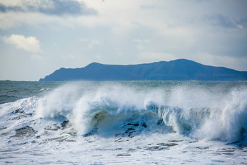 Major winter waves smash into wharf in Ventura, California