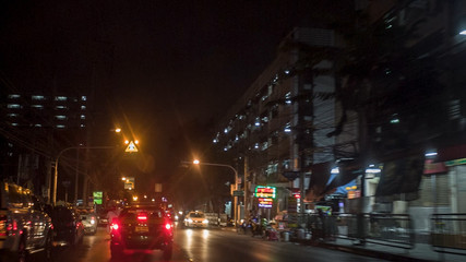 Seamless loop time lapse of car driving on highway at night. Video. timelapse of car driving on...