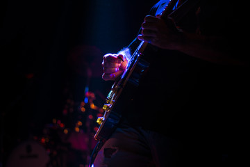 Guitarrista rock en vivo