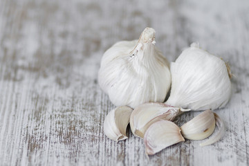 White garlic
