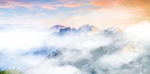 Papier Peint photo autocollant Monts Huang Le magnifique paysage naturel du mont Huangshan