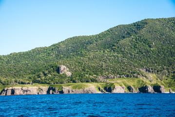 知床観光船からの景色　知床岬　獅子岩
