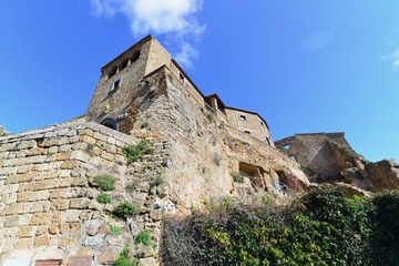 Fototapeta na wymiar チヴィタ・ディ・ バニョレージョ, 天空の城