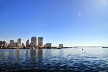 Obraz premium The San Diego, California skyline from San Diego Bay.