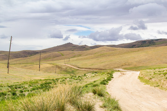 Mongolei, Tov, Buren, Eingezw&auml;nkt in einen kleinen Bus, die Mongolei q&auml;ren. Ein Erlebnis der Sonderklasse