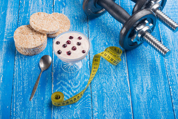 diet and measuring tape