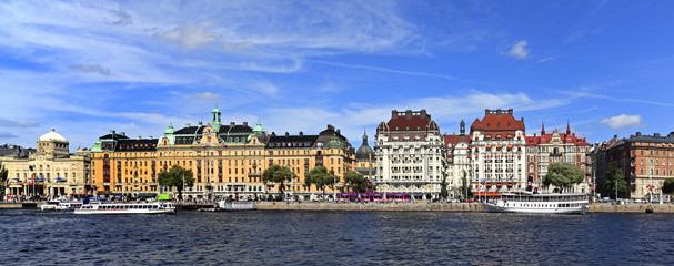 Stockholm, Sweden - Norrmalm district view from Old town quarter Gamla Stan - Baltic sea harbor piers and prominent shoreline residences - obrazy, fototapety, plakaty
