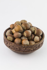 nocciole con guscio
