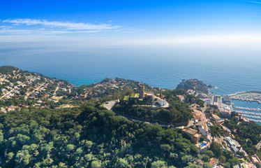 Fototapeta premium Aerial views of the castle of Blanes