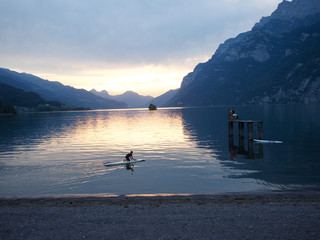 Abendstimmung am Walensee, Schweiz
