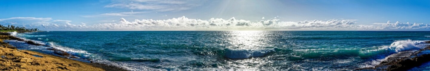 Panoramic view of a Ko'Olina Beach in Hawaii