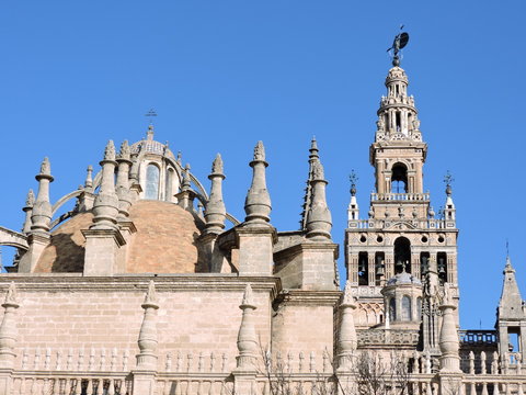Por los tejados de la Catedral de Sevilla, Espa&ntilde;a