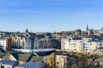 Naklejka premium Street view of Historic Old Town Houses in Edinburgh, Scotland