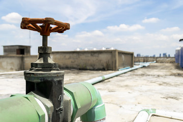 red orange valve head, Green Pipes