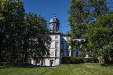 Fototapeta na wymiar Schloss Bensberg im Bergischen Land