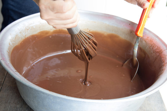 Making of a cream chocolate cakes for home-made at home.