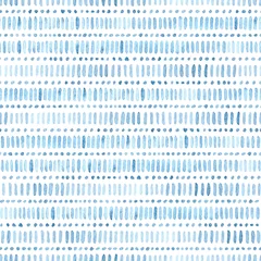 Dekokissen Nahtloses Aquarellmuster. Einfache geometrische Linien. Blaue und weiße Farben. Drucke für Textilien. Unebene Kanten. Vektor-Illustration. © flovie