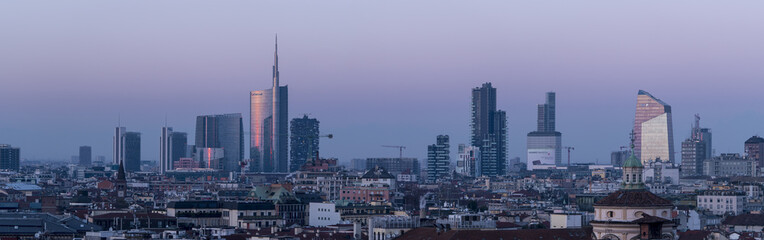 Fototapeta na wymiar Milan skyline, panoramic view at sunset.