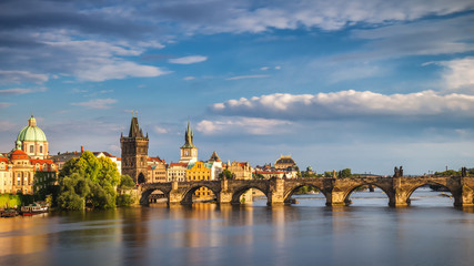 Charles Bridge in the Old Town of Prague, Czech Republic - obrazy, fototapety, plakaty