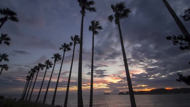 逗子マリーナより夏の夕焼け富士山Timelapse-DD