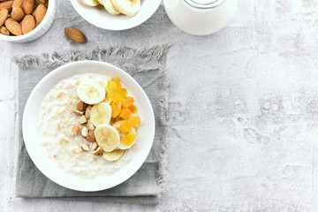 Diet breakfast oats porridge