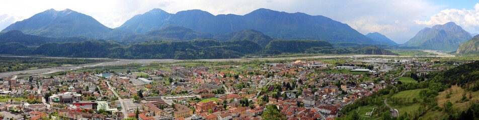 Fototapeta na wymiar wide panorama of Town called Tolmezzo in Italy