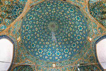 Fototapeta na wymiar Colorful ceiling of the Yame mosque