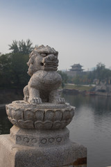 Fototapeta na wymiar Chinese style dragon statue in temple