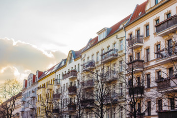 Fototapeta na wymiar typical apartment houses in friedrichshain, berlin on a sunny day