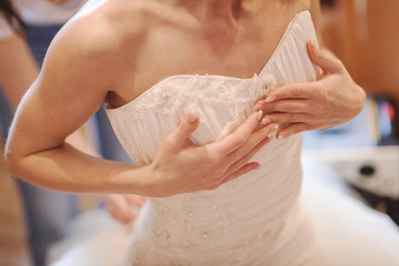 Obraz na płótnie Canvas bride dress detail