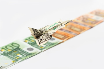 доллар и евро