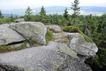 Fototapeta na wymiar Felsen auf dem Ochsenkopf