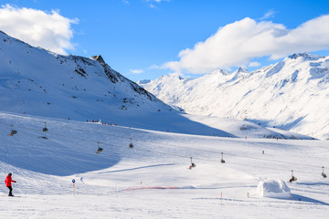 Fototapeta na wymiar Beautiful ski slope and mountains in winter season in Hochgurgl-Obergurgl ski area, Tirol, Austria