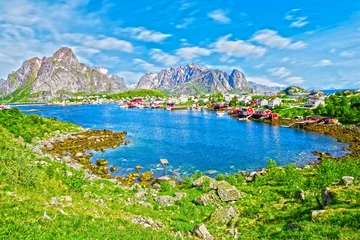 Foto op Plexiglas Reinefjorden een prachtig uitzicht op de stad Reine op de Lofoten-eilanden, Noorwegen