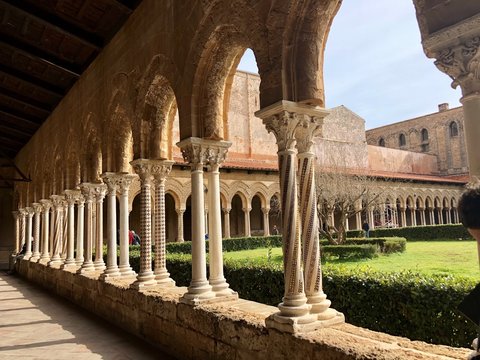 Il chiostro della Cattedrale di Monreale - Palermo