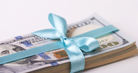 Dollar banknotes, bow