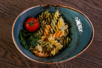 Kids pasta with sauce