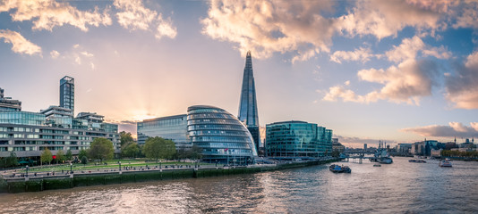 Panoramic View of the Thames River