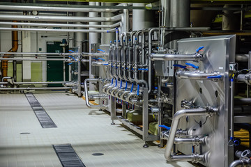 Pipeline and valve system in brewery for components transportation 