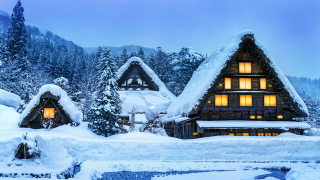 Fototapeta Shirakawa-go village in winter, UNESCO world heritage sites, Japan.