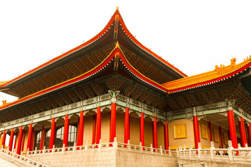 Fototapeta na wymiar Sun Yat-Sen Memorial Hall The building is famous landmark and must see attraction in Taiwan