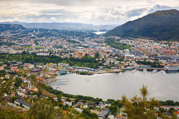 Fototapeta na wymiar Bergen city