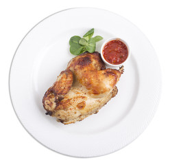 Grilled chicken with tomato sauce.