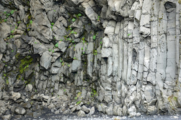Vik i Myrdal - Basaltsäulen Reynisfjara bei Dyrholaey

